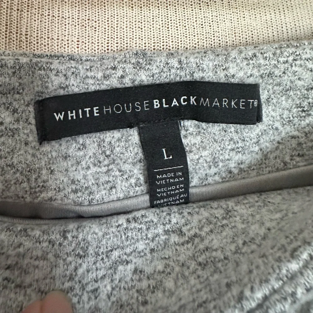 White House Black Market gray ruched skirt, size large - Picture 3 of 13
